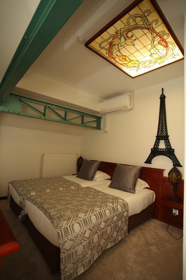La Roseraie 3*